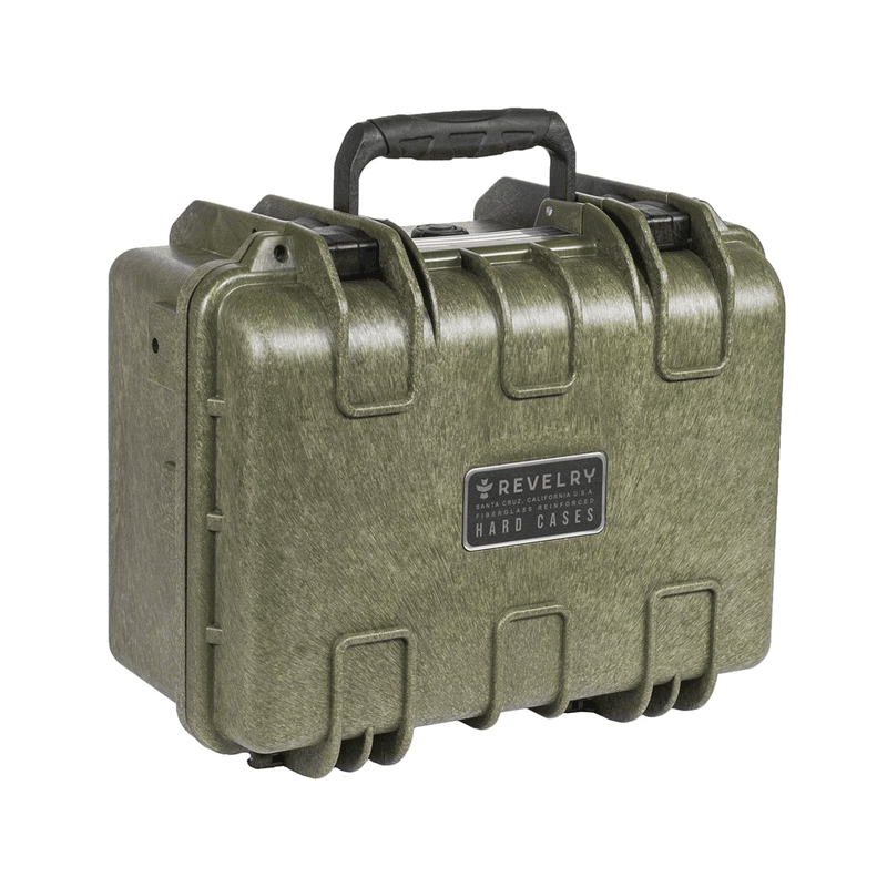 Revelry Supply The Scout Hard Case 13in Green